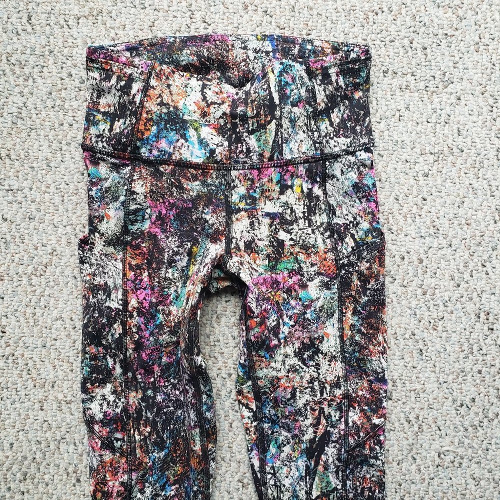 Lululemon Fast and Free Tight Vitalize 25" - Sz 4 - Picture 3 of 8